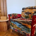 Heritage Park Royal Apartment