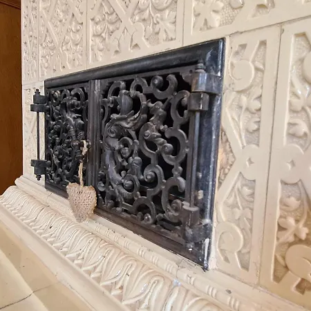 Heritage Park Royal * 奥帕提亚