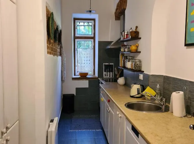 Heritage Park Royal شقة