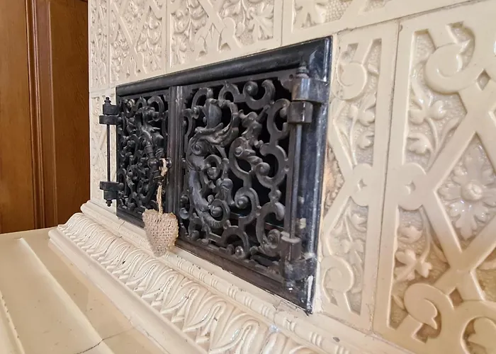 Heritage Park Royal * أوباتيا