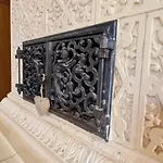 Heritage Park Royal * أوباتيا